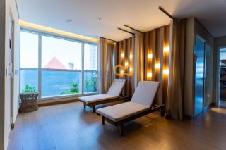 Alto Padrão no coração do Meireles- 209m2 - 3 Qts, 4 suítes, andar alto !