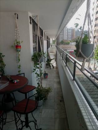 Apartamento Para Vender com 4 quartos 4 suítes no bairro Aldeota em Fortaleza