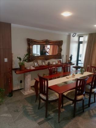 Apartamento Para Vender com 4 quartos 4 suítes no bairro Aldeota em Fortaleza