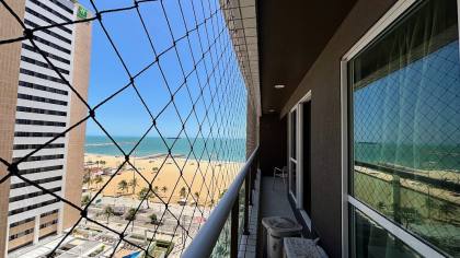 Poucos Passos da Beira Mar