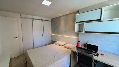 Poucos Passos da Beira Mar