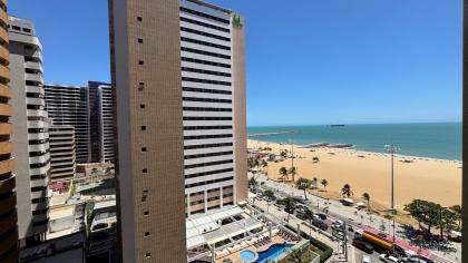 Poucos Passos da Beira Mar