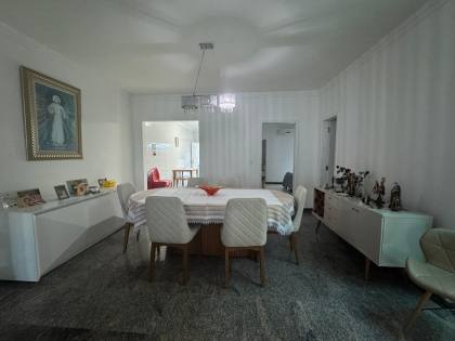 Linda Casa à Venda no Suissa - Excelente Localização