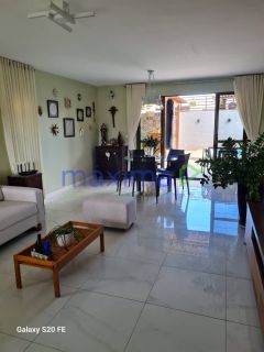 Casa Duplex à Venda – Condomínio Alameda do Sol