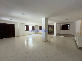 Casa à Venda c/ 8 suítes Frente Mar - Atalaia Nova