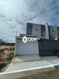 Casa Duplex à Venda no Residencial Ana Cláudia Costa | 3 Suítes | Alto Padrão | Piscina | R$ 650.000,00