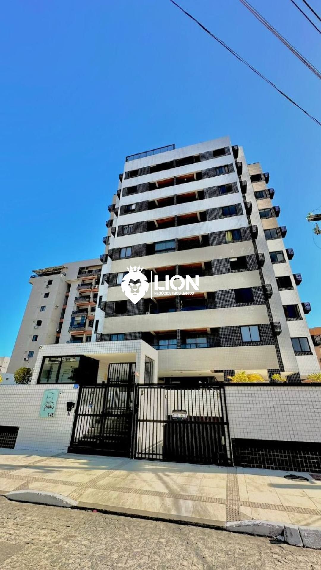 OPORTUNIDADE!! Apartamento Para Vender porteira fechada no Edifício Paris, Jatiúca- Maceió