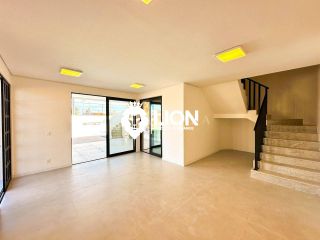 Casa Exclusiva em  cond. Fechado - Marechal 5 minutos do mar!