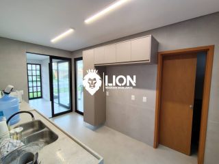 Casa Exclusiva em  cond. Fechado - Marechal 5 minutos do mar!