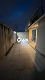 Casa à Venda no Antares