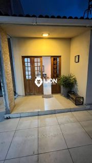 Casa à Venda no Antares