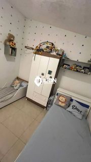 Casa à Venda no Antares