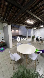 Casa à Venda no Antares