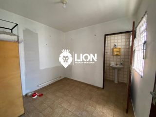 Apartamento amplo e bem localizado a menos de 1km do mar!