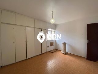 Apartamento amplo e bem localizado a menos de 1km do mar!