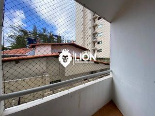 Apartamento amplo e bem localizado a menos de 1km do mar!