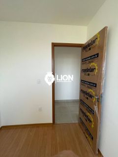 Apartamento Para Alugar com 2 quartos no bairro Antares  em Maceió- TORRES DE TRINDADE