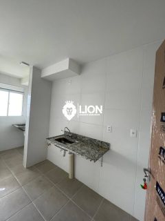 Apartamento Para Alugar com 2 quartos no bairro Antares  em Maceió- TORRES DE TRINDADE