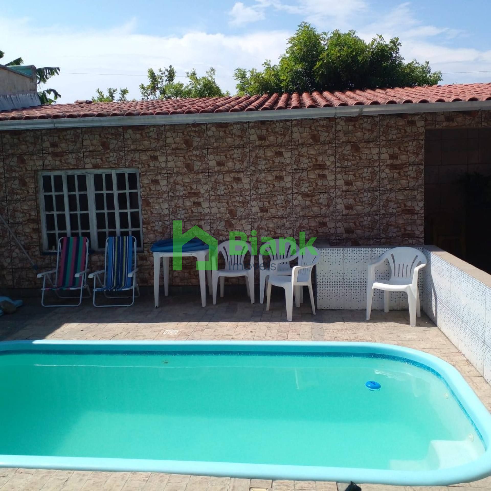 Sobrado no centro por apenas 910mil!