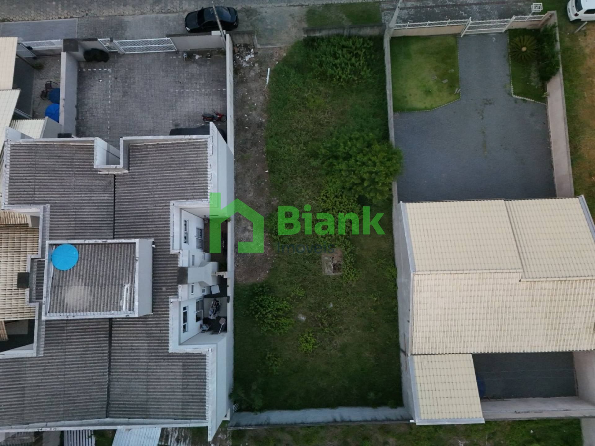 Terreno na praia do Gravatá!