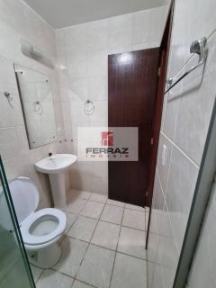 Casa alugel emaus, dois quartos, suíte, banheiro social,  armários de cozinha