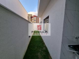 Casa nova à venda em condomínio, nova parnamirim, três suites, lavabo, espaço gourmet com churrasqueira