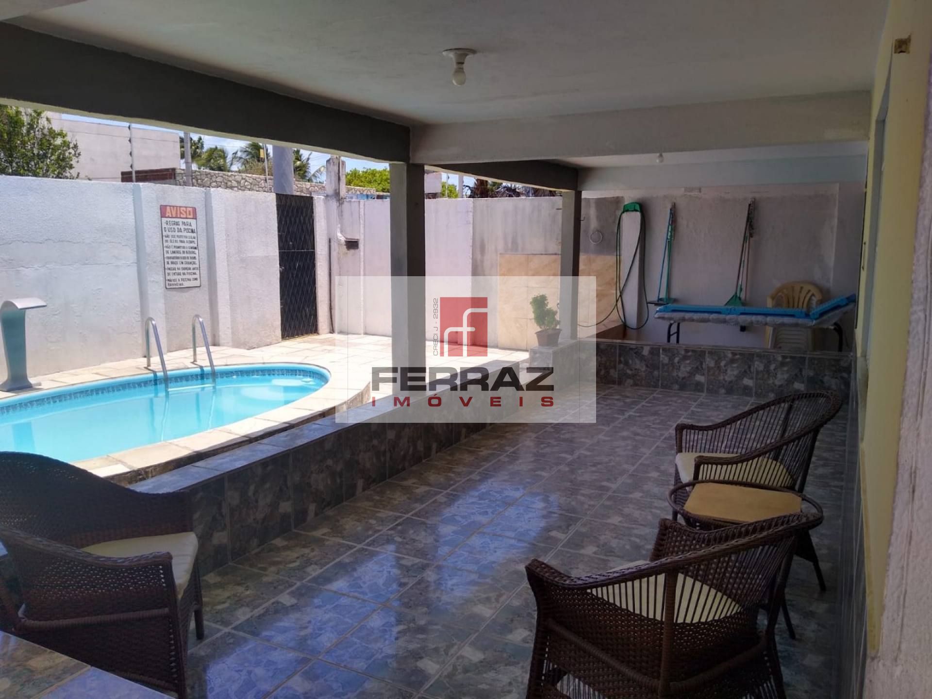 Casa venda praia de Búzios, três quartos, suíte, quarto reversível, escriturada, piscina, área gourmet. Prox a beira mar.