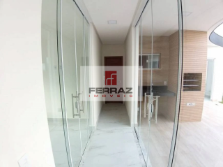 Casa a venda em condomínio, nova, três suítes, closet, piscina privativa, ampla, ventilada