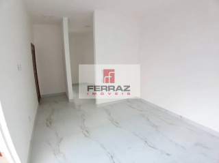 Casa a venda em condomínio, nova, três suítes, closet, piscina privativa, ampla, ventilada