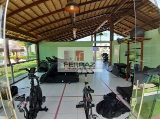 Casa a venda em condomínio, nova, três suítes, closet, piscina privativa, ampla, ventilada