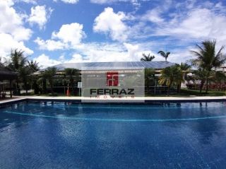 Casa a venda em condomínio, nova, três suítes, closet, piscina privativa, ampla, ventilada