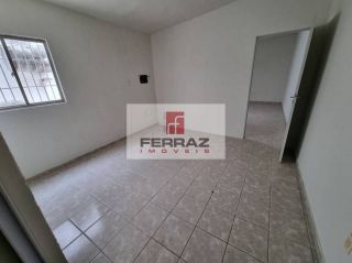 Salas comerciais em candelária. Recepção, estacionamento e wc. A partir de 20 m²