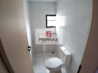 Sala para locação no bairro de lagoa nova, com 22 metros quadrados, e banheiro