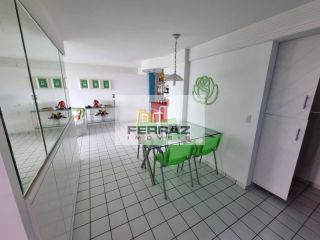 Excelente apartamento mobiliado à venda na praia de Pirangi.