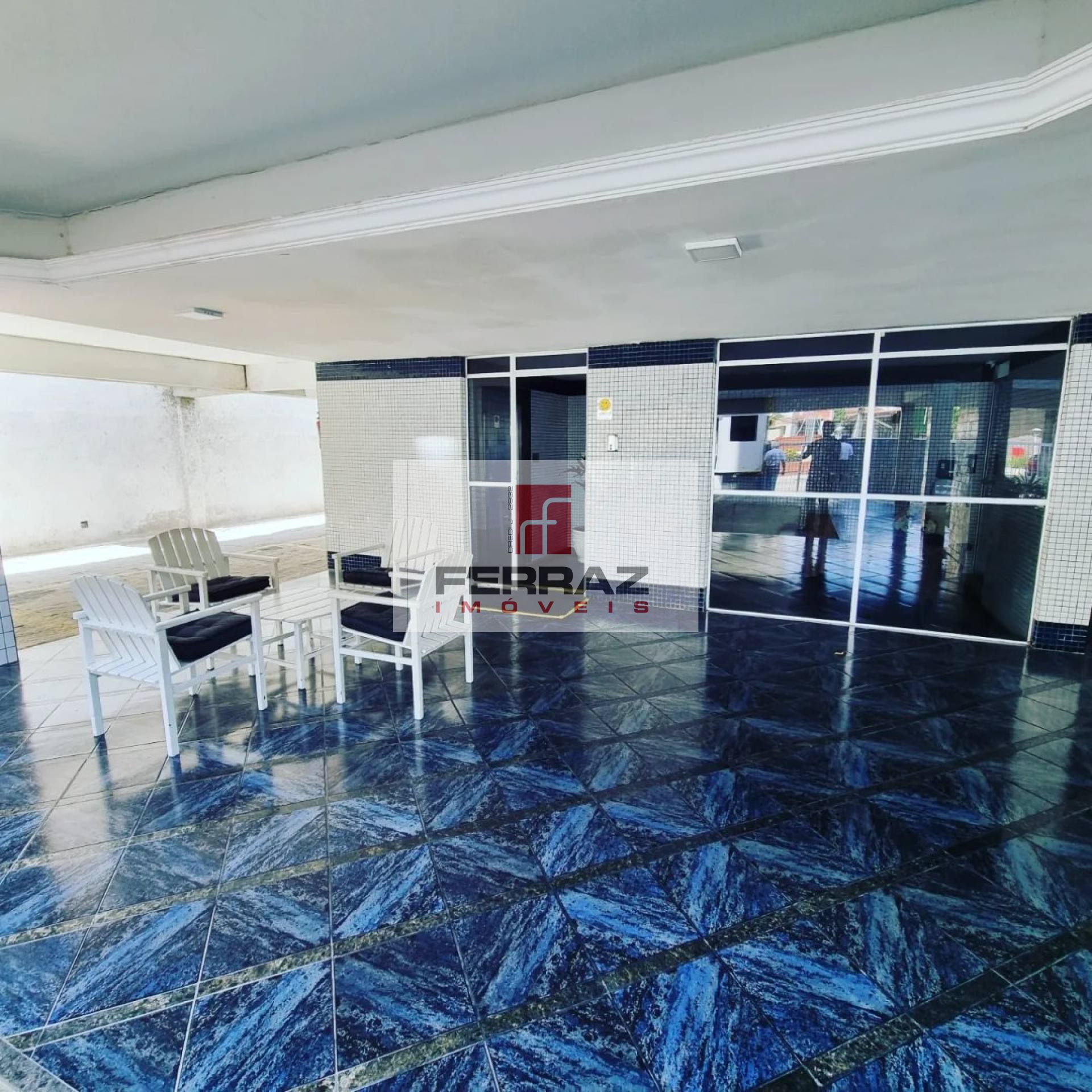 Apartamento venda Petrópolis,  quatro quartos, duas suites, elevador, portaria presencial 24h