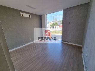 Prédio comercial aluguel, tirol, dezesseis salas,  cinco banheiros, recepção,  copa, estacionamento privativo