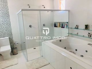 Casa no Condomínio Melício Machado