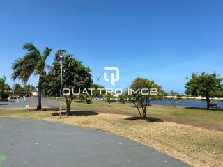 Casa no Condomínio Melício Machado