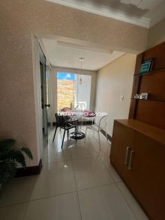 Casa no Condomínio Via Mares