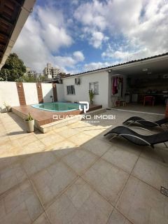 Casa no Sol Nascente, Jabotiana