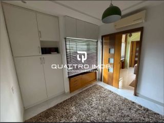 2 SALAS NO CENTRO MÉDICO ODONTOLÓGICO