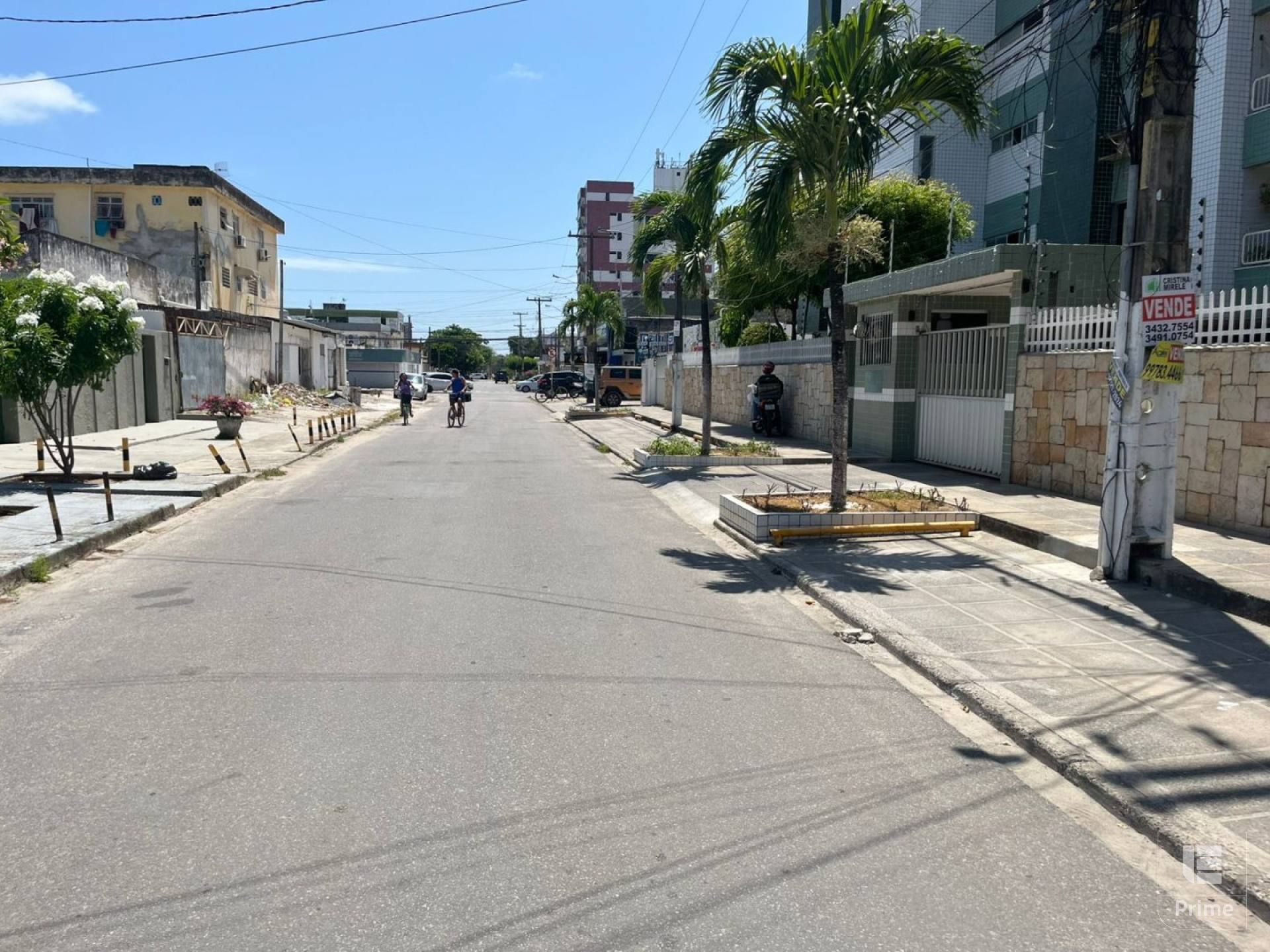 Apartamento em Jardim Atlântico  - Olinda, com 140 m².