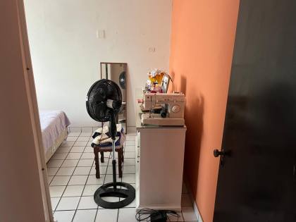 Casa ampla, em exelente estado de conservação, localização excelente, rua ampla e de fácil acesso.