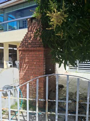 Casa Para Vender com 3 quartos em Paulista