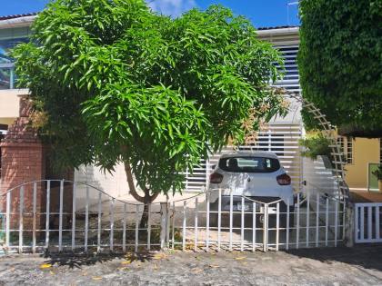 Casa Para Vender com 3 quartos em Paulista