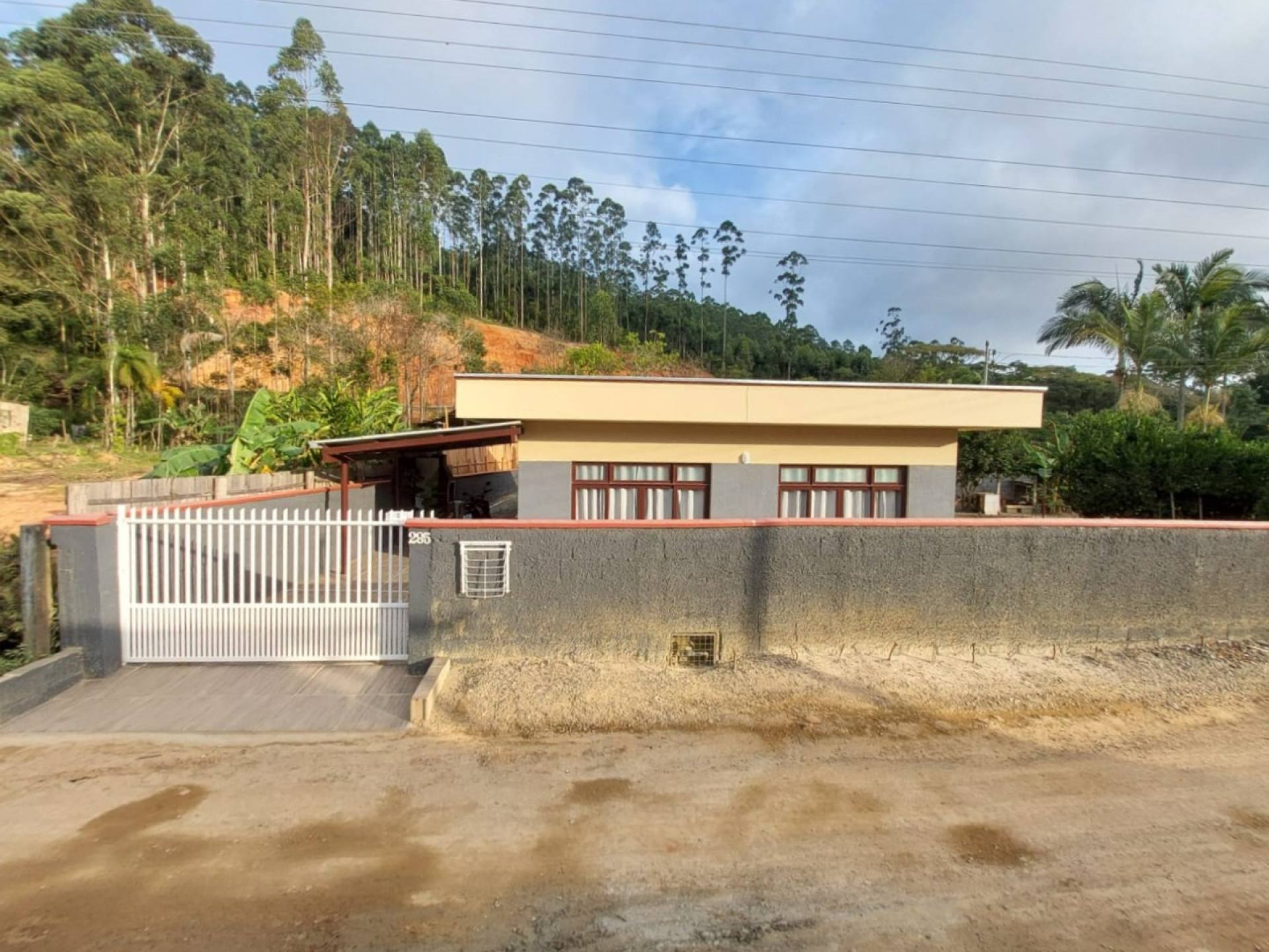 Casa Para Vender com 3 quartos no bairro Santa Lidia em Penha