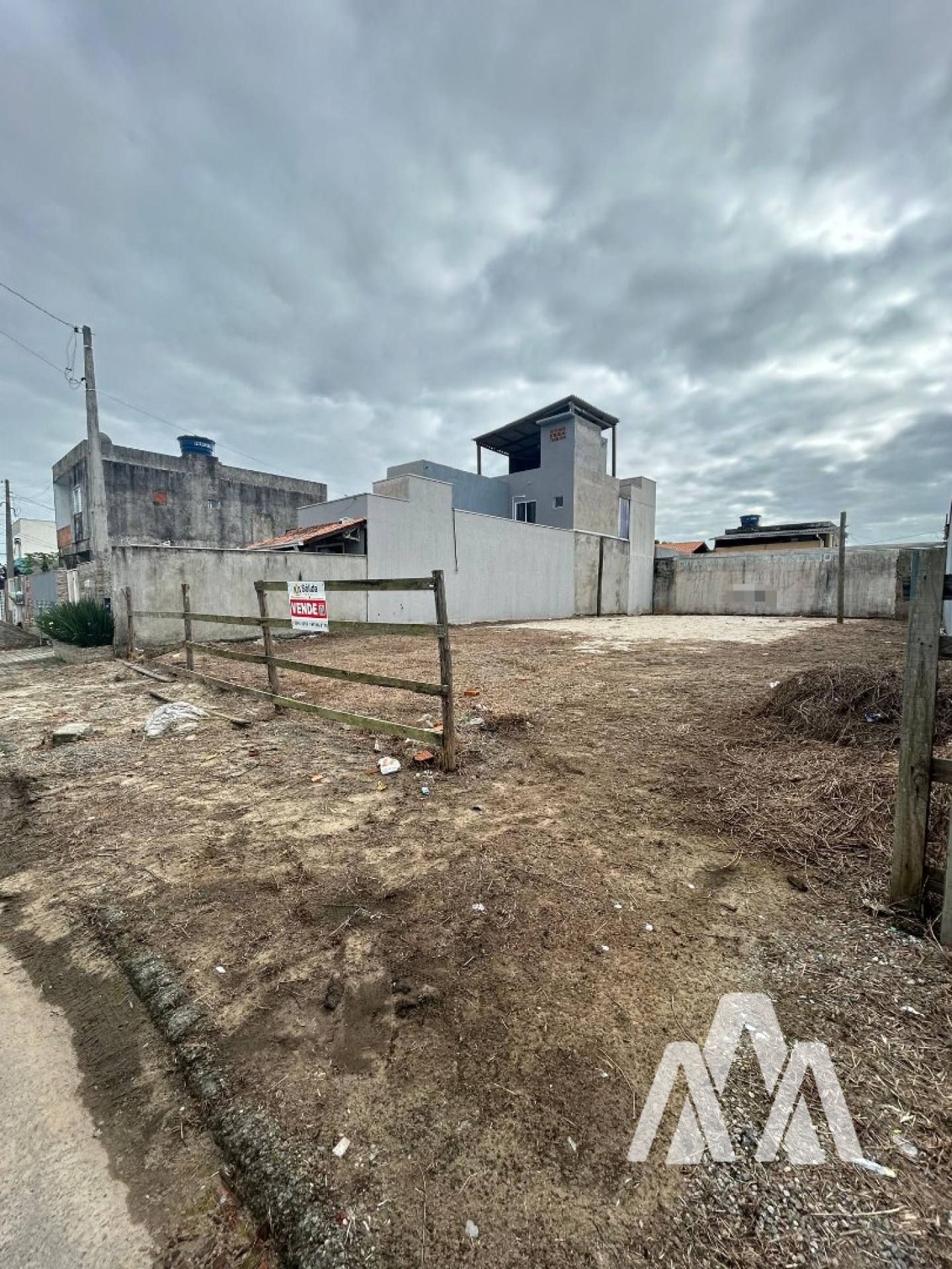 Oportunidade Única: Terreno à Venda em Penha