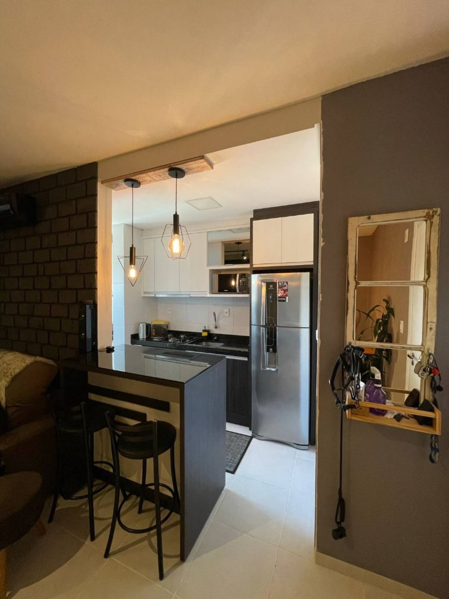 Apartamento Para Vender com 2 quartos no Centro em Penha