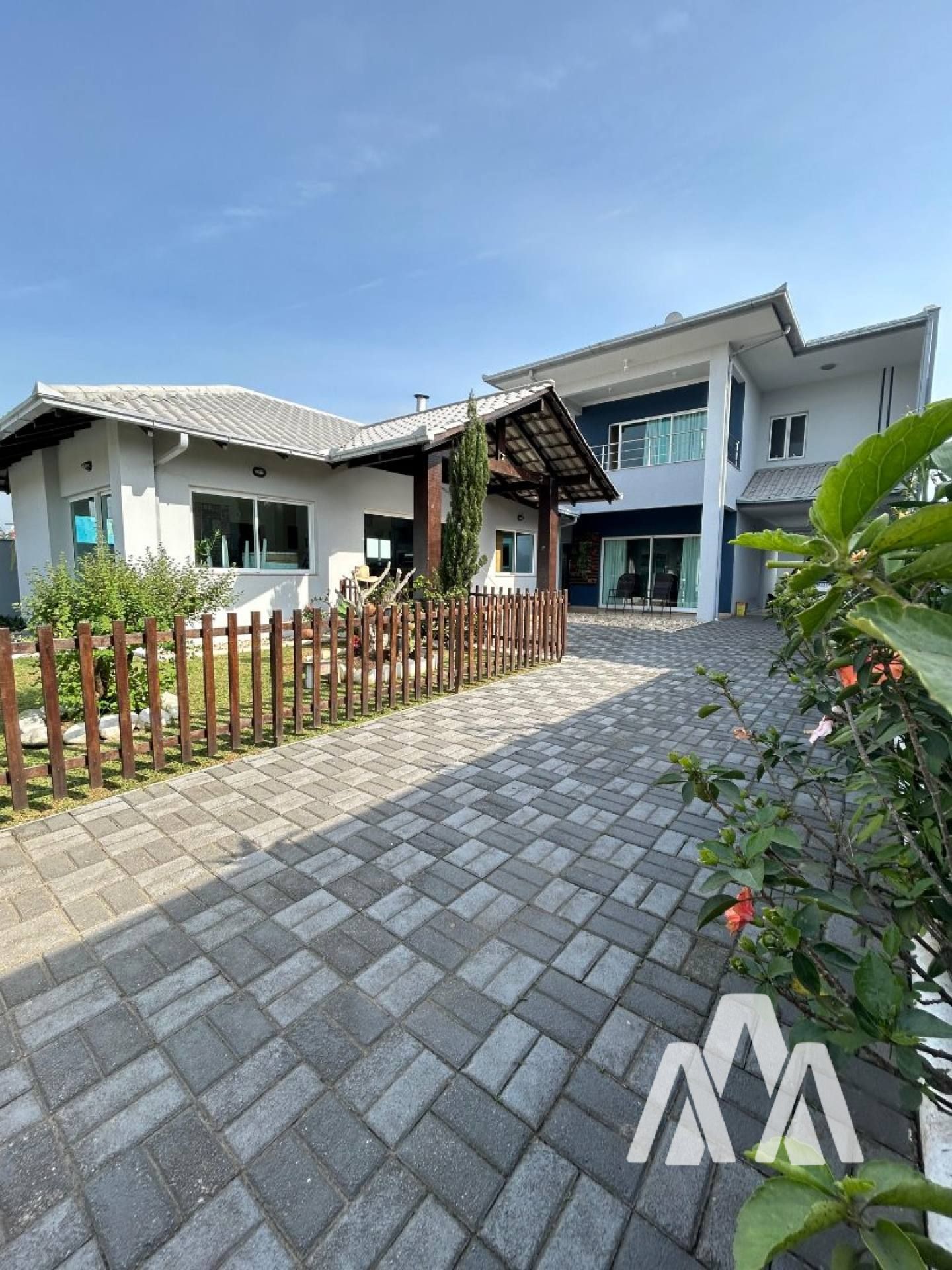 Sobrado Espetacular em Balneário Piçarras!