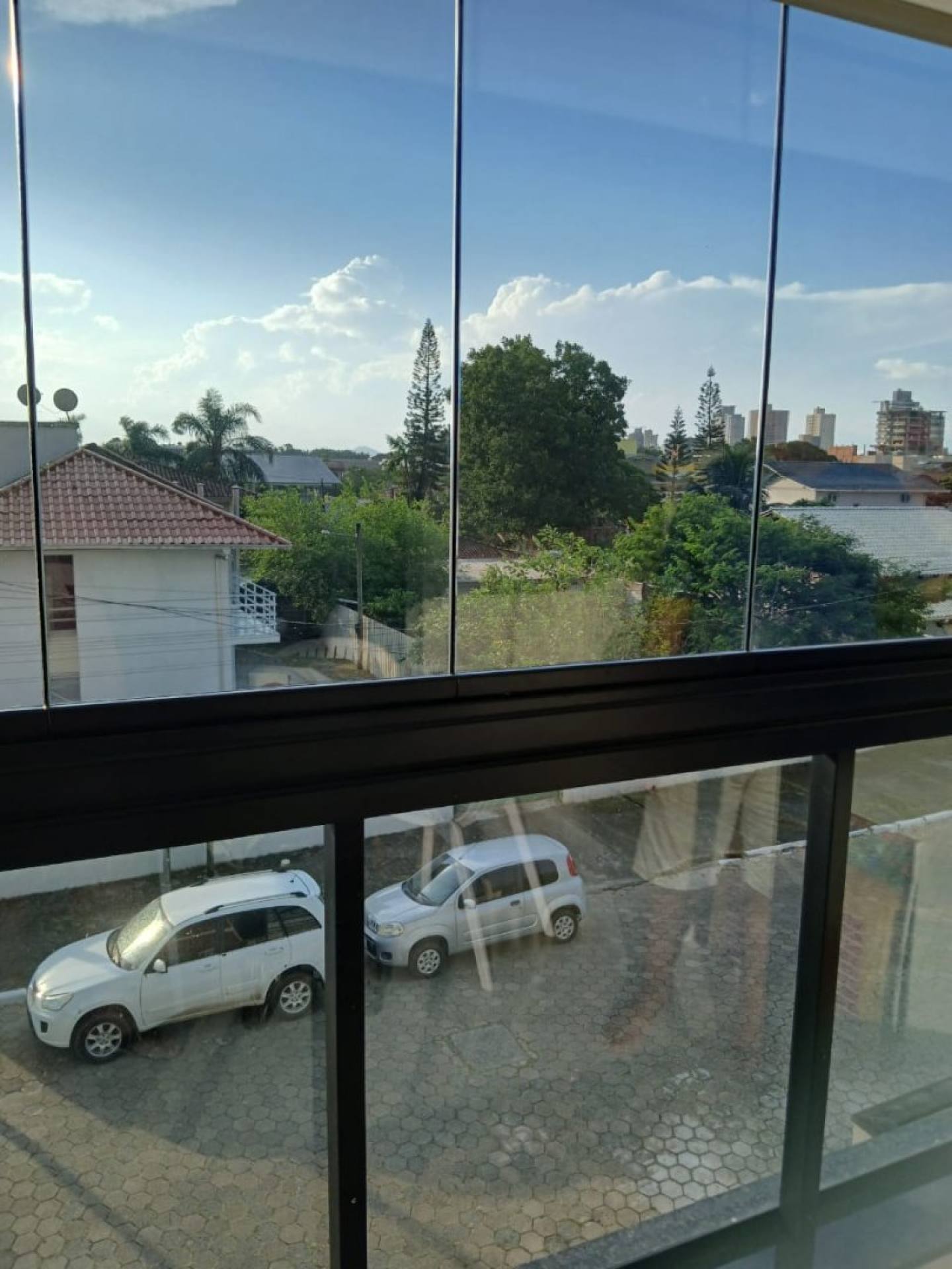 Lindo Apartamento Para Vender com 3 quartos (sendo 1 suíte) no Centro em Balneário Piçarras